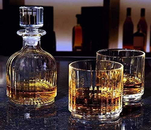 Whiskey Kedvéért Készítő Whiskys Üveget Meghatározott Ital Skót Whisky, Vagy a Bor, magában Foglalja a