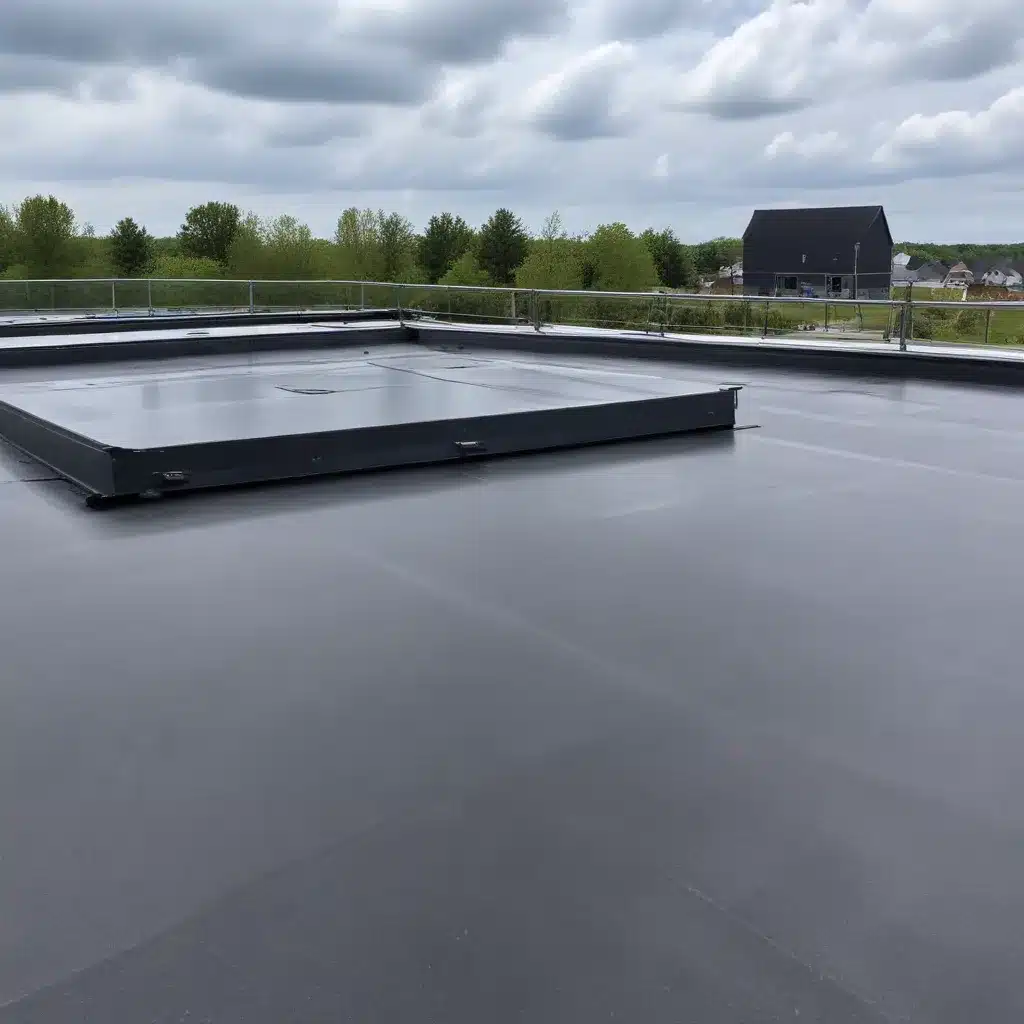 Flat Roof Maintenance: Integrating Smart Home Technologies for Monitoring and Control